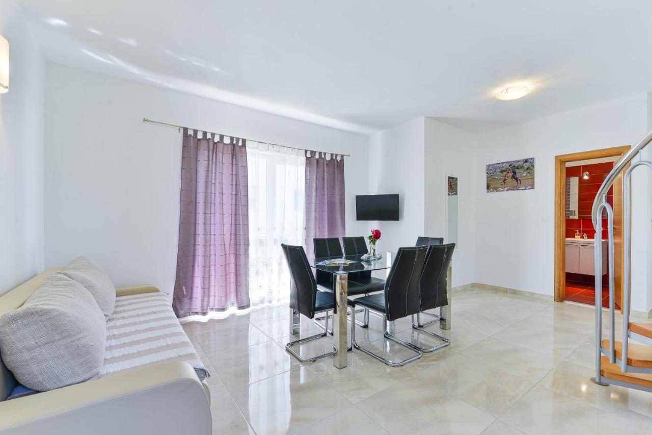Apartments By The Sea Nin, Zadar - 13172 Экстерьер фото