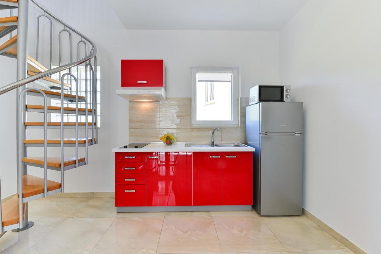 Apartments By The Sea Nin, Zadar - 13172 Экстерьер фото